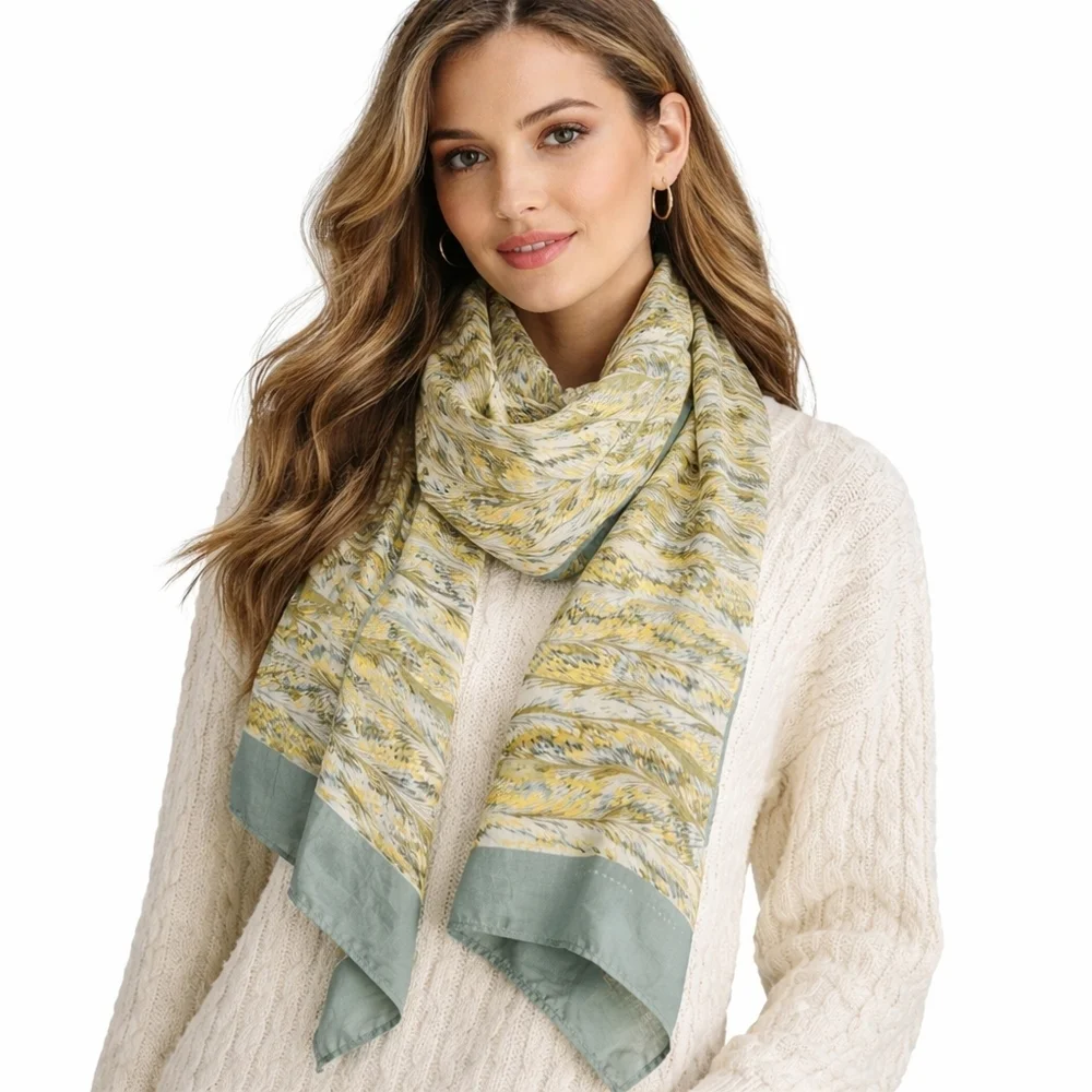 Hattie Carnegie soft Earthy tones patterned scarf